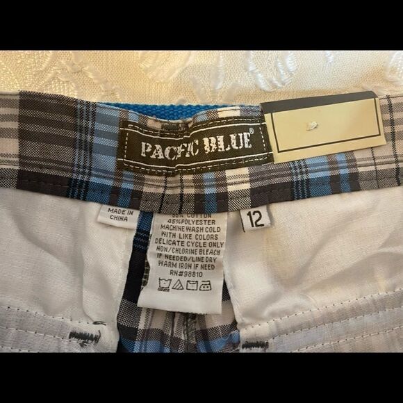 💦Pacific Blue Boys Plaid Fashion Shorts size:12 - Picture 9 of 9